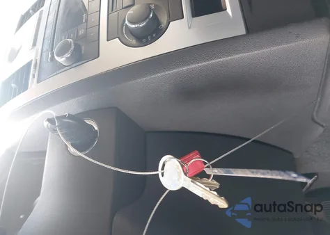 2010 Chrysler 300 Touring/Signature Series/Executive Series из США, поврежденный, VIN 2C3CA5CV1AH167130